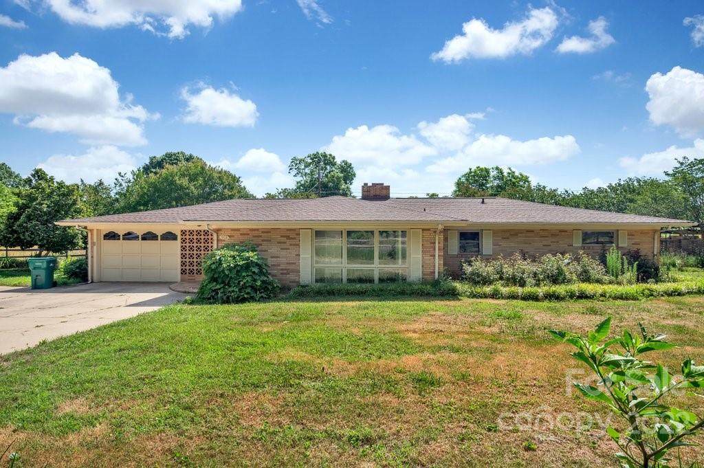 903 Anderson Road - Photo 1