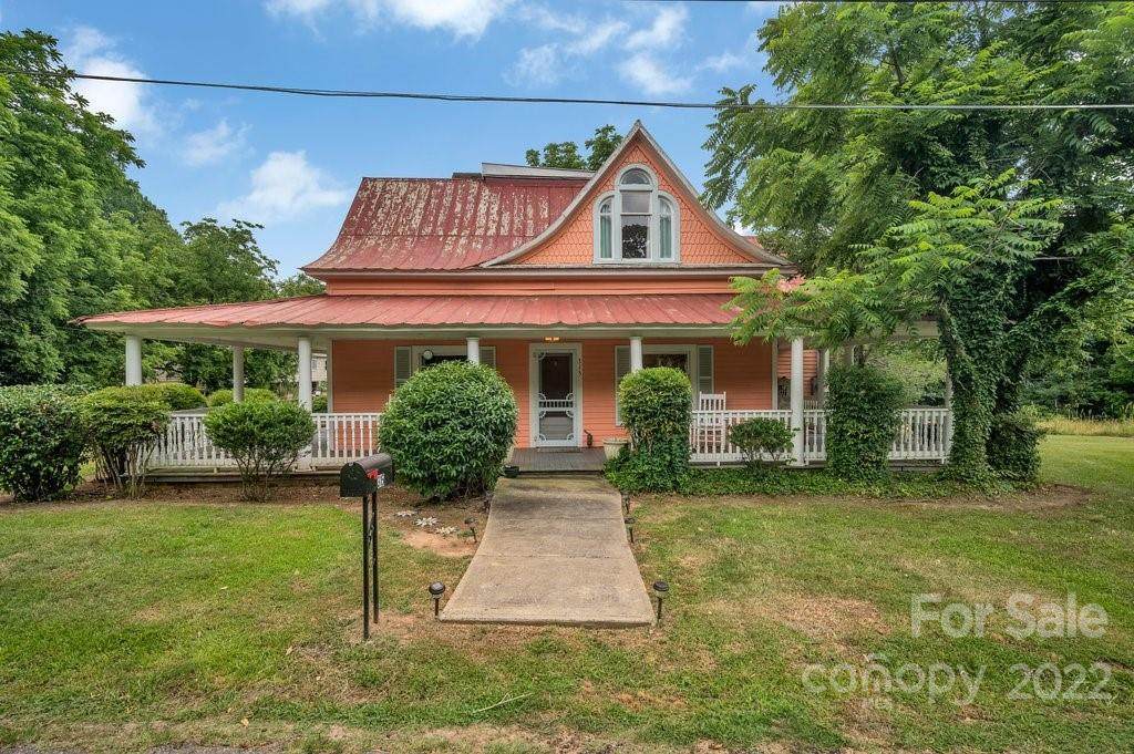 315 Brewer Street - Photo 1