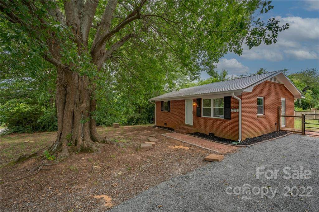 271 Glenn Street - Photo 1