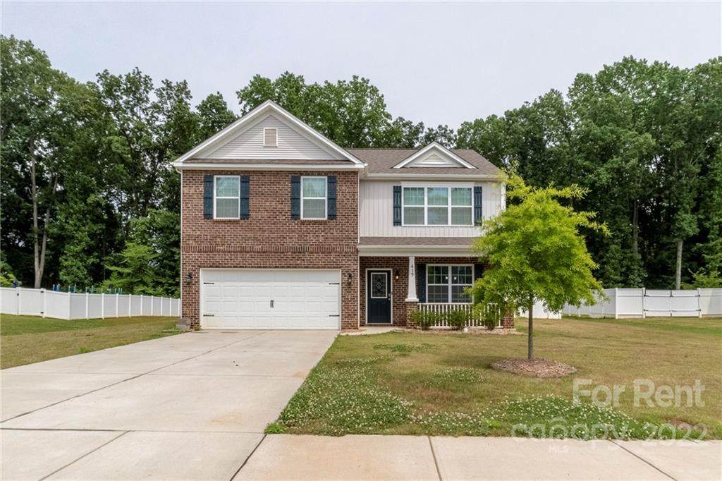 417 Wheat Field Drive - Photo 1
