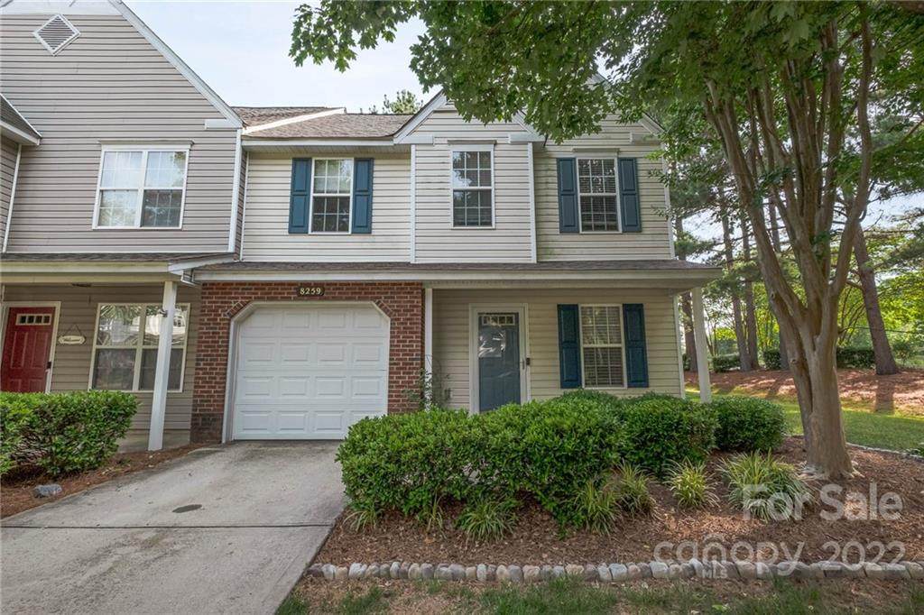 8259 Christmas Court - Photo 1