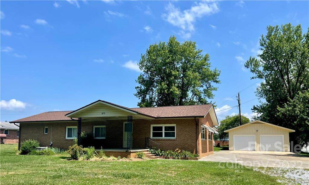1075 New Hope Road - Photo 1