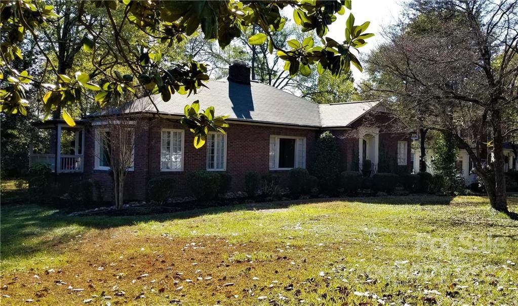 1141 Belvedere Avenue - Photo 1