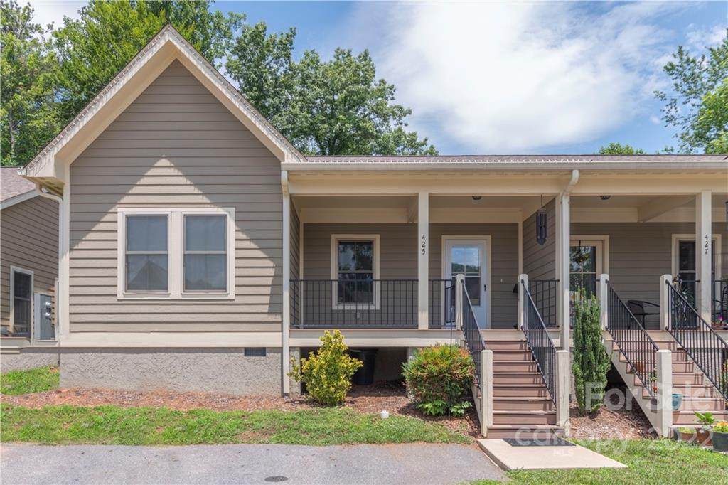 425 Kerlee Heights Road - Photo 1