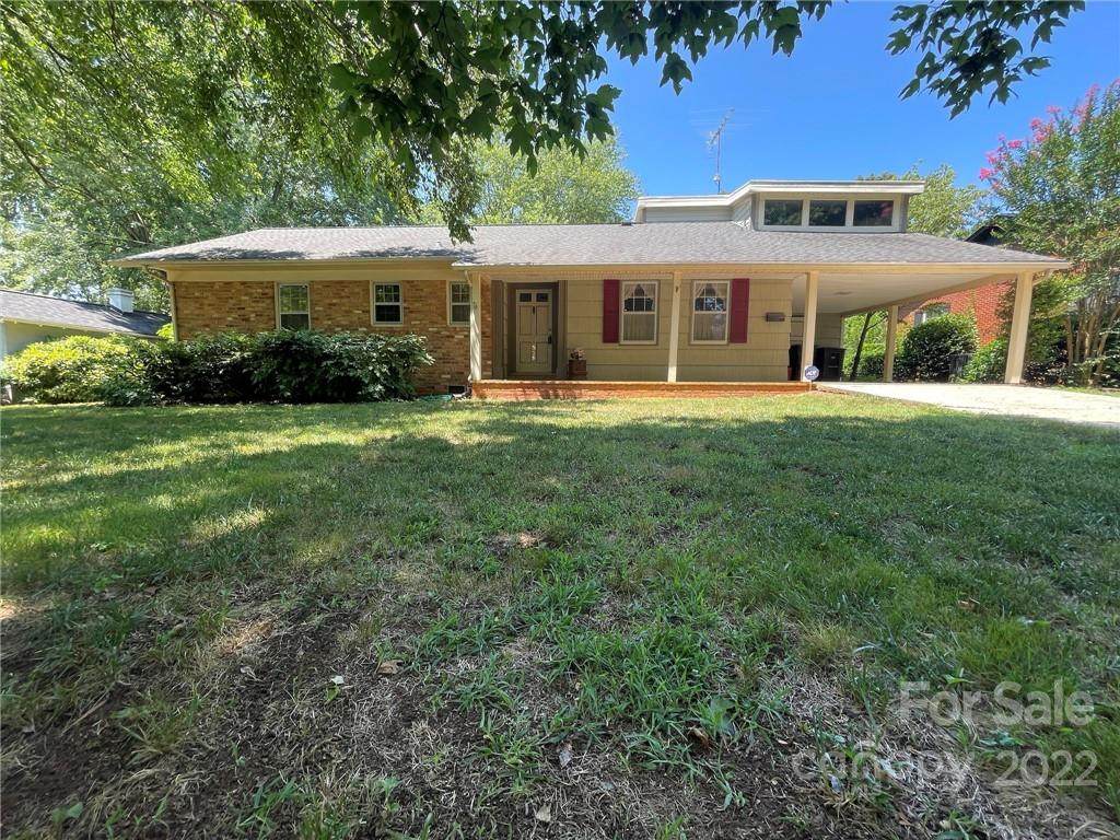 319 Magnolia Street - Photo 1