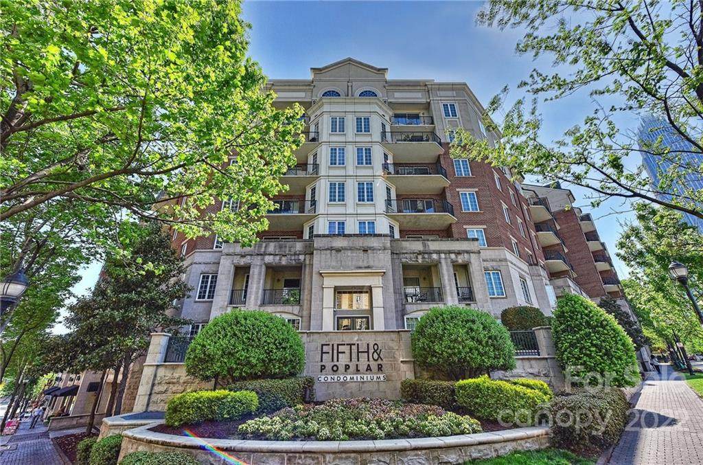 300 5th Street - Photo 1