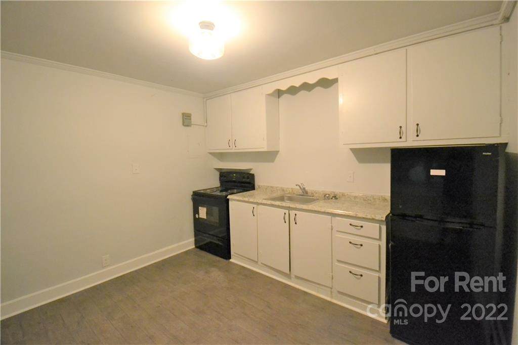 1000 Lane Street - Photo 1