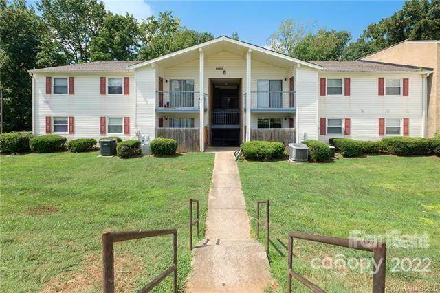7984 Shady Oak Trail - Photo 1
