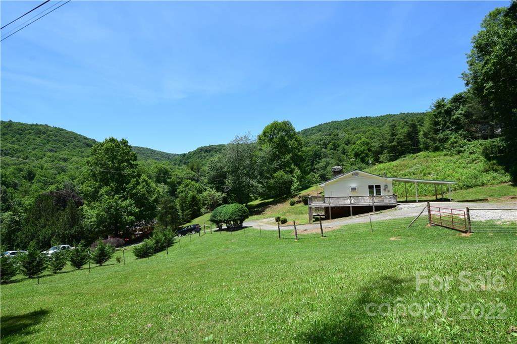 562 Pond Road - Photo 1