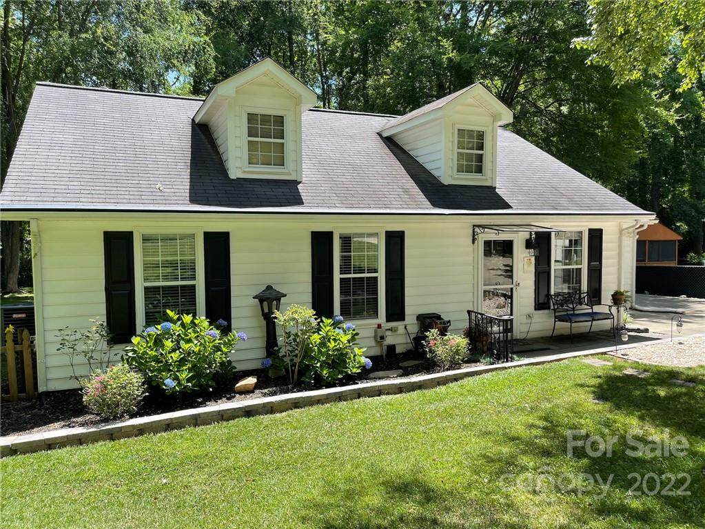 3829 Wonderland Drive - Photo 1