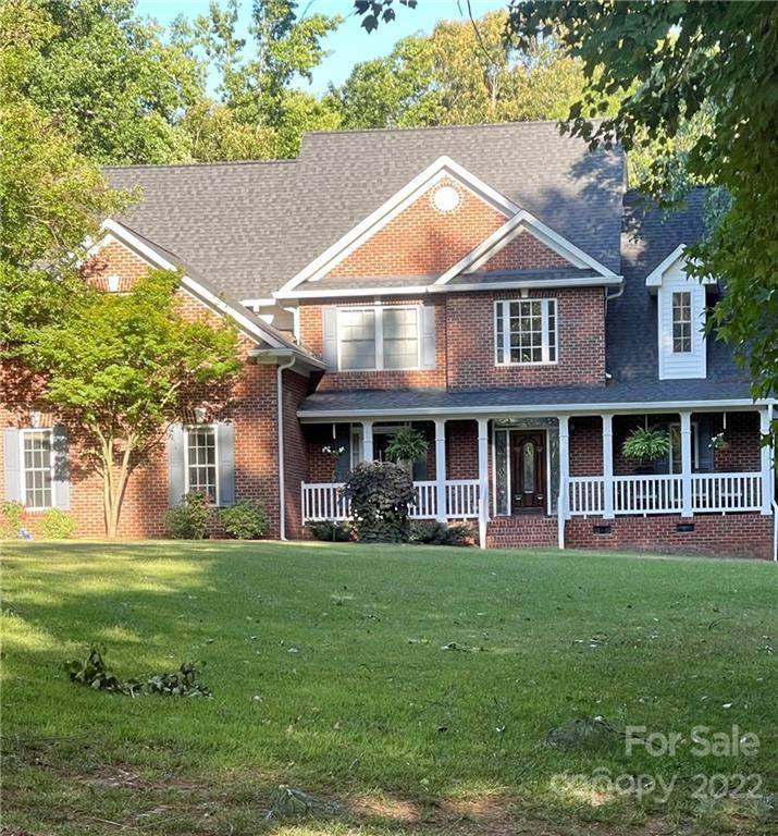 608 Trollingwood Court - Photo 1