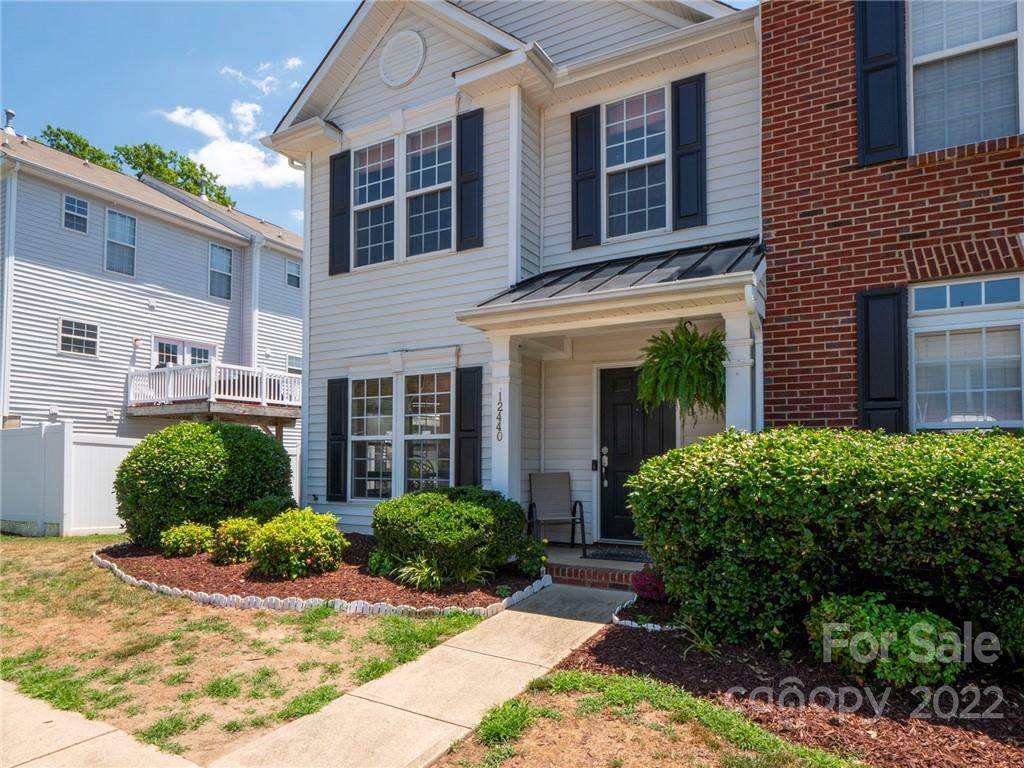 12440 Blossoming Court - Photo 1