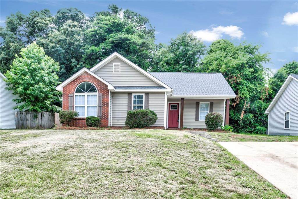 1110 Summit Hills Drive - Photo 1