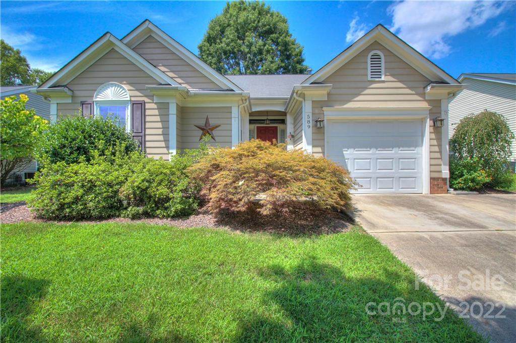 589 Viking Place - Photo 1