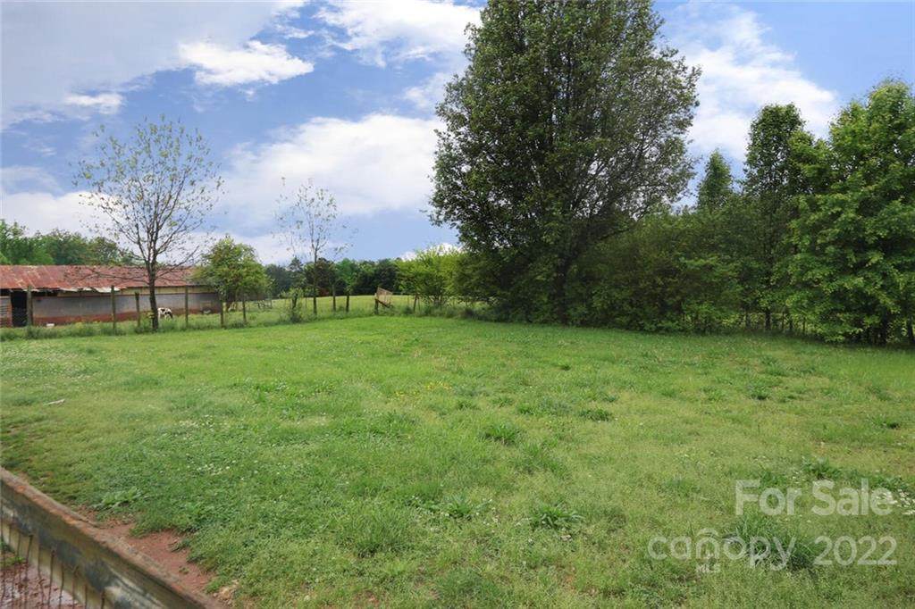 000 Kay Lane - Photo 1