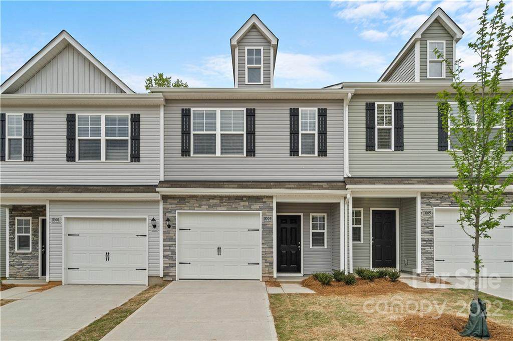 7049 Somerford Road - Photo 1