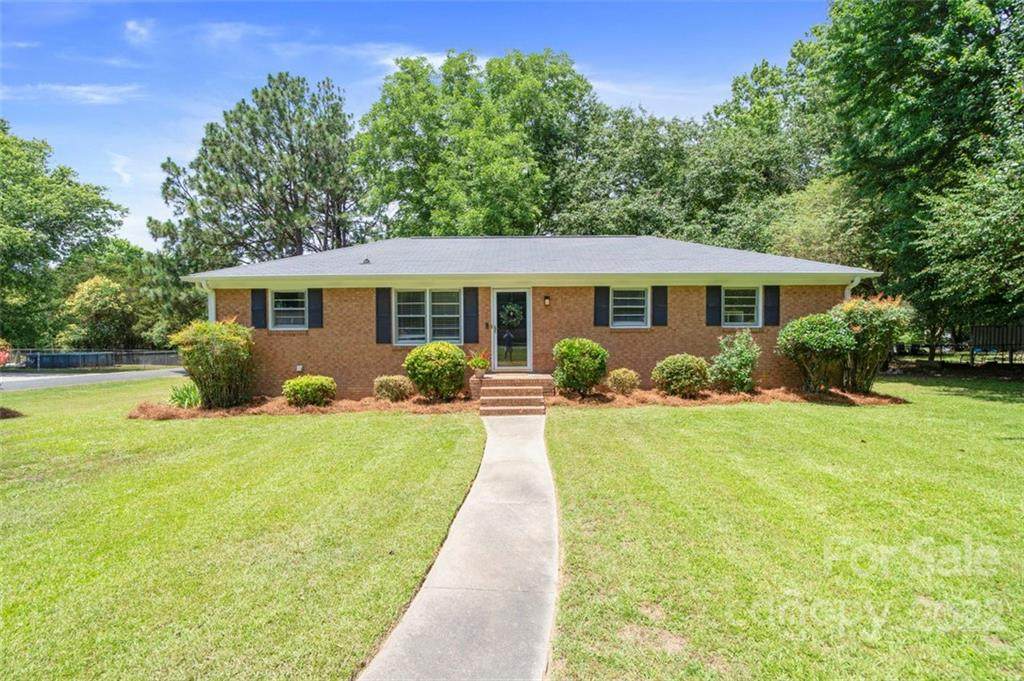 1227 Flowe Drive - Photo 1