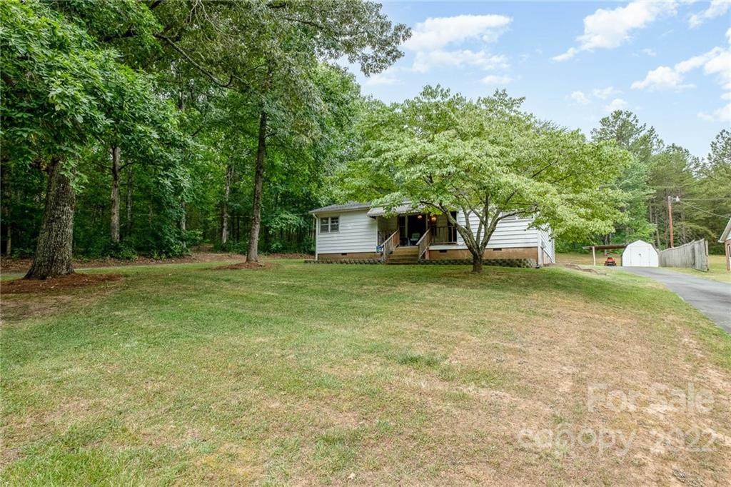 2510 Emanuel Church Road - Photo 1