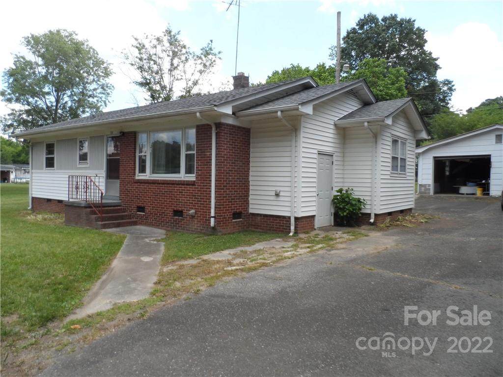 231 Westview Drive - Photo 1
