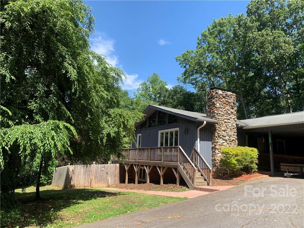 229 Nina Street - Photo 1