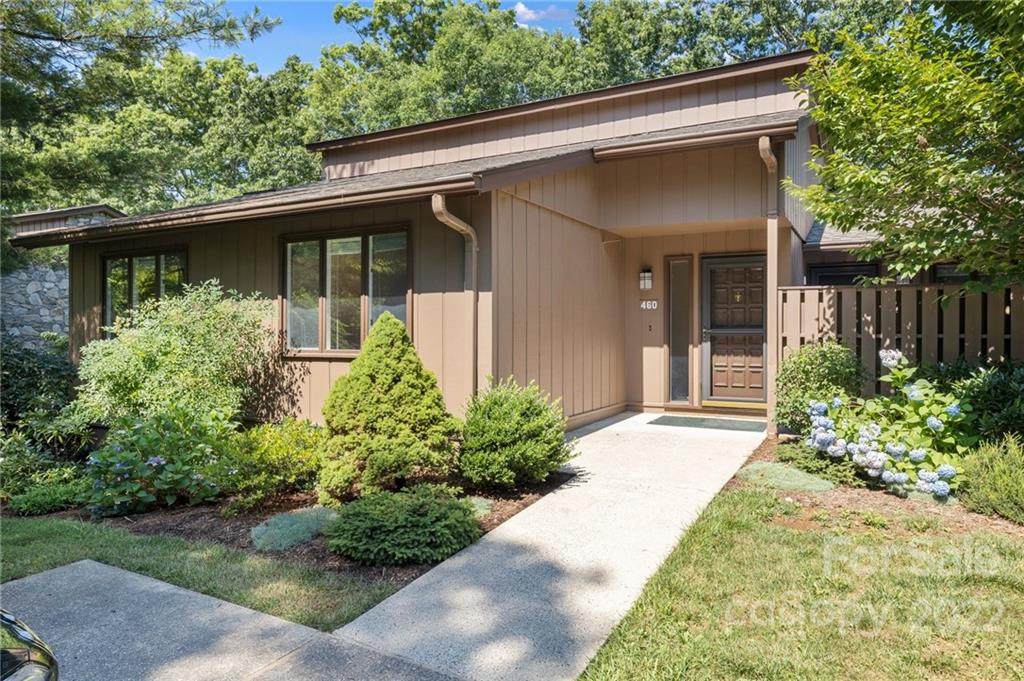 460 Crowfields Drive - Photo 1