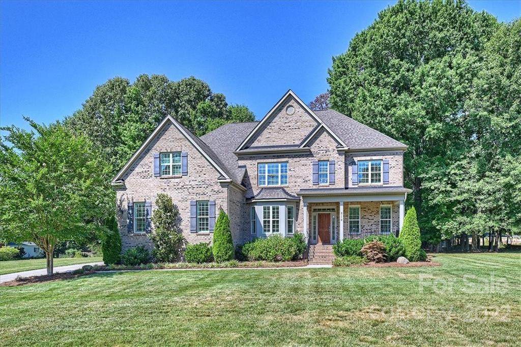214 Courtney Lane - Photo 1