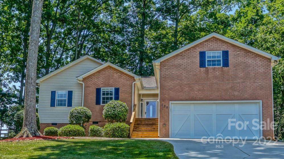 138 Ariel Drive - Photo 1