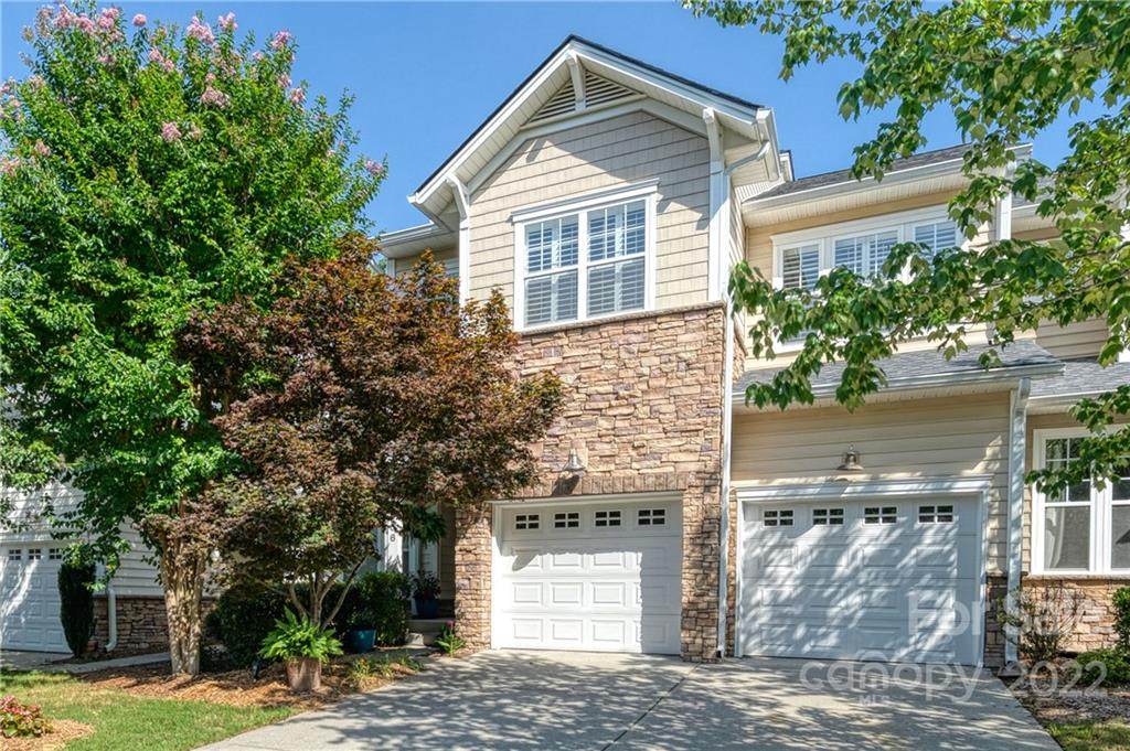 2086 Calloway Pines Drive - Photo 1