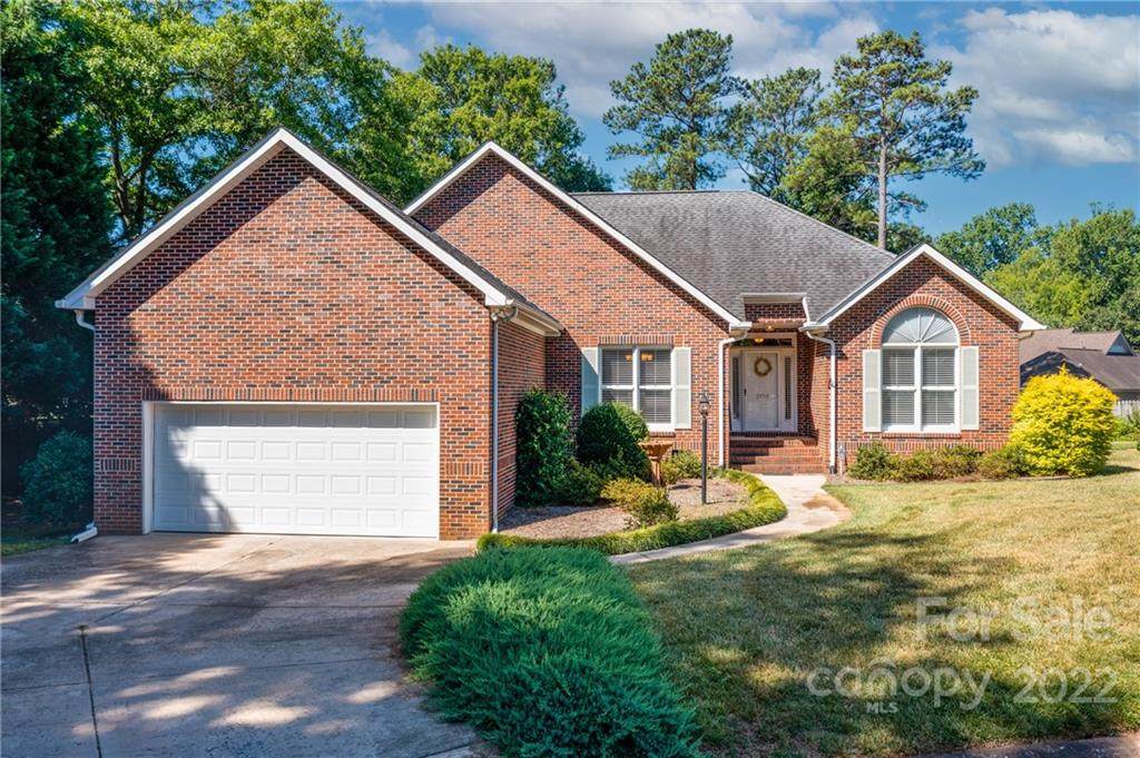 2150 Regency Court - Photo 1