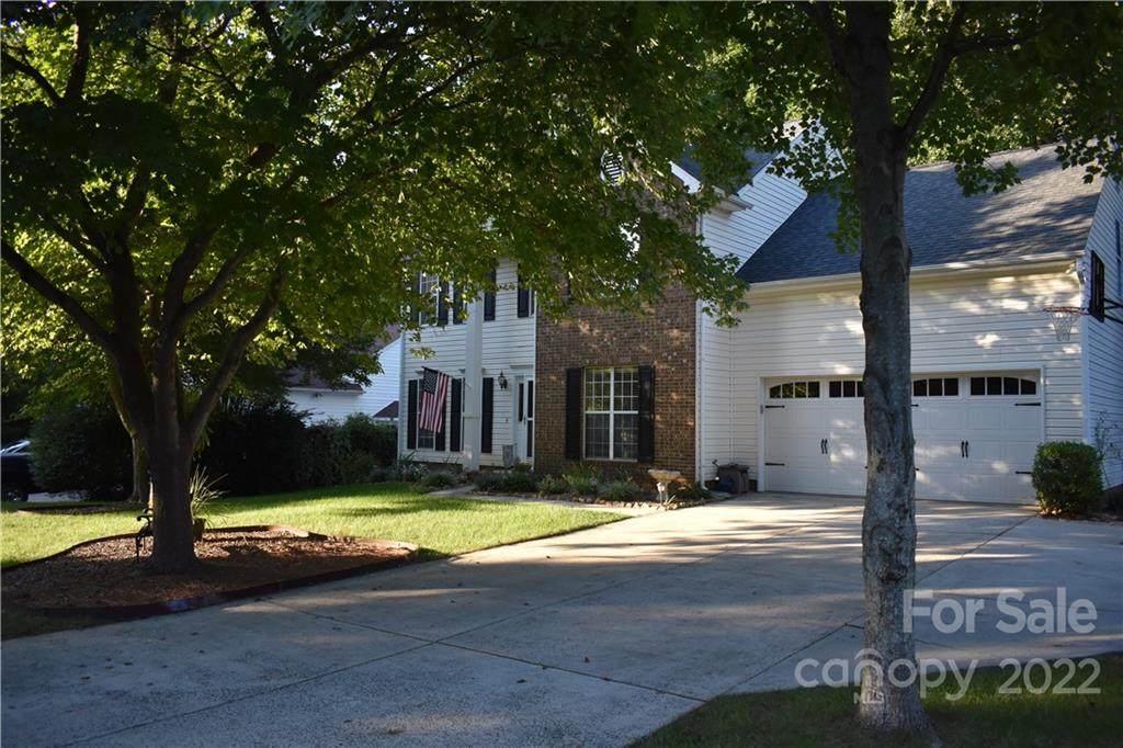 9109 Pine Springs Court - Photo 1