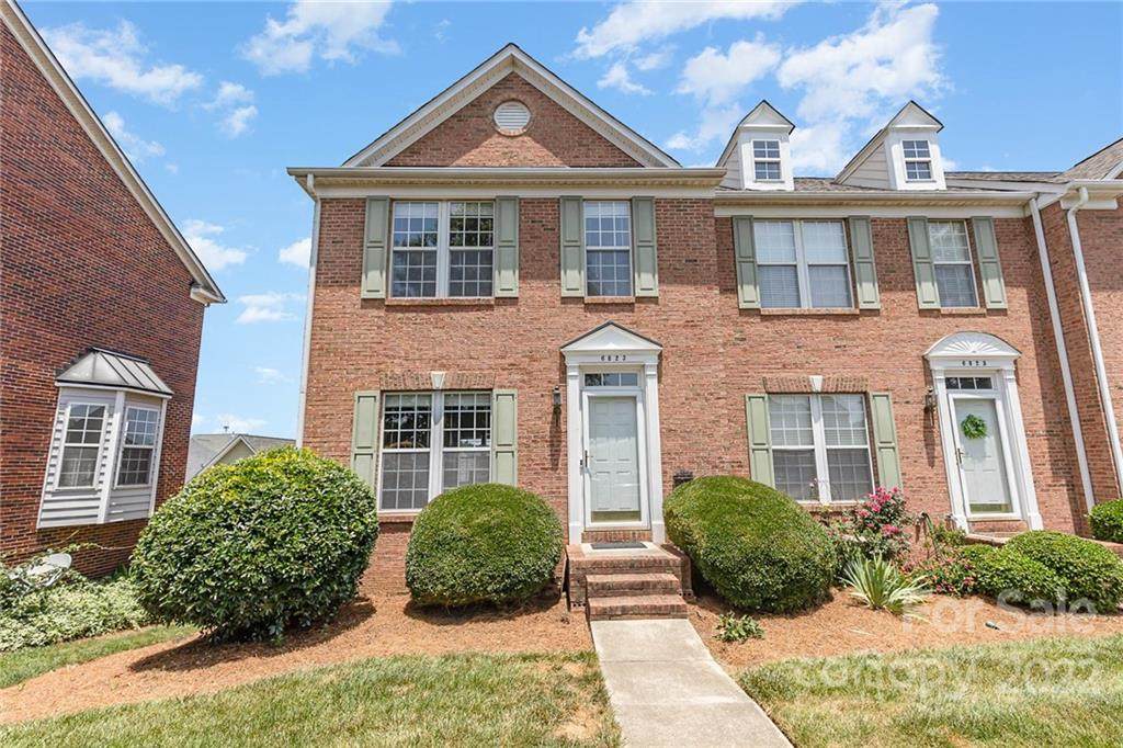 6823 Creft Circle - Photo 1