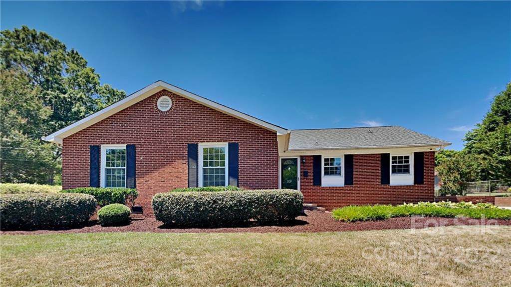 1209 Castlegate Drive - Photo 1