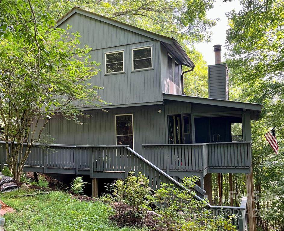 141 Oakridge Court - Photo 1