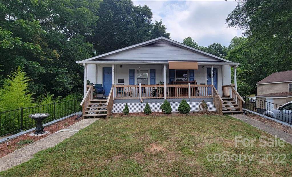 301 Vivian Street - Photo 1