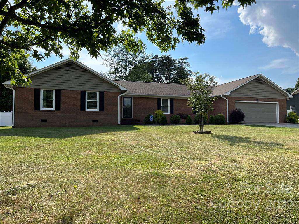 312 Spruce Street - Photo 1