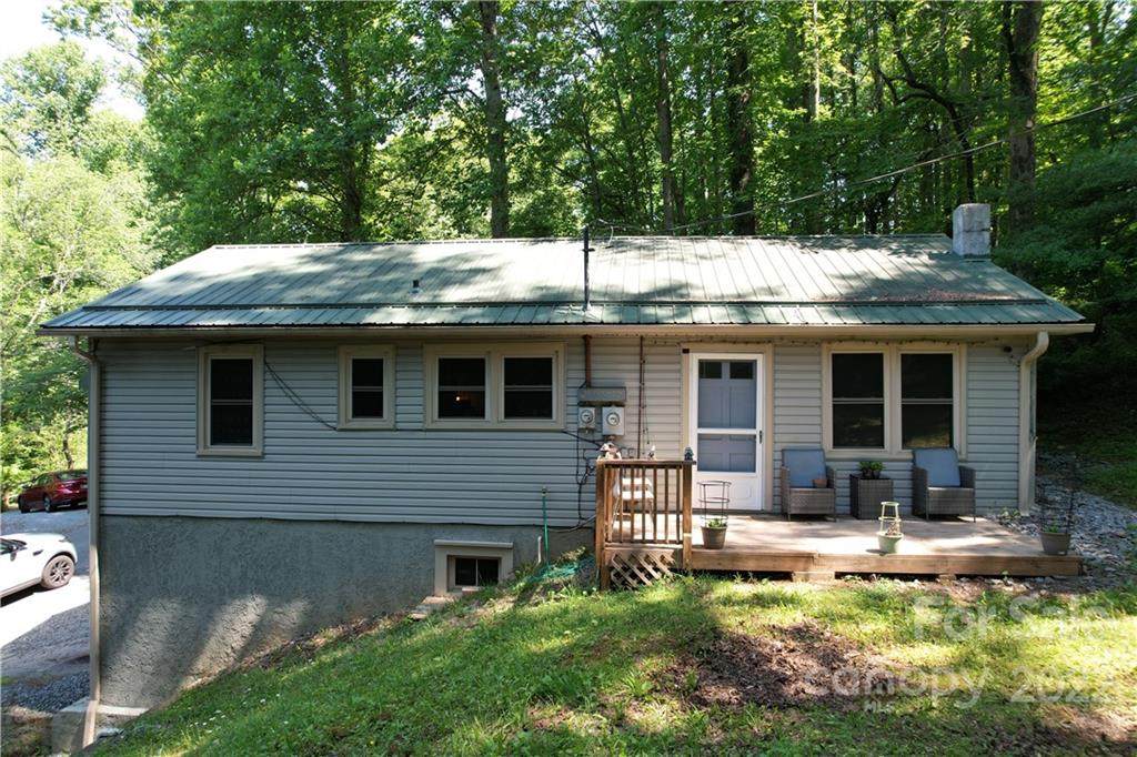 123 Silversteen Drive - Photo 1
