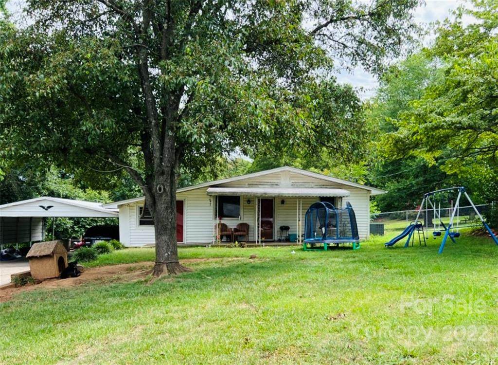 114 Benfield Road - Photo 1