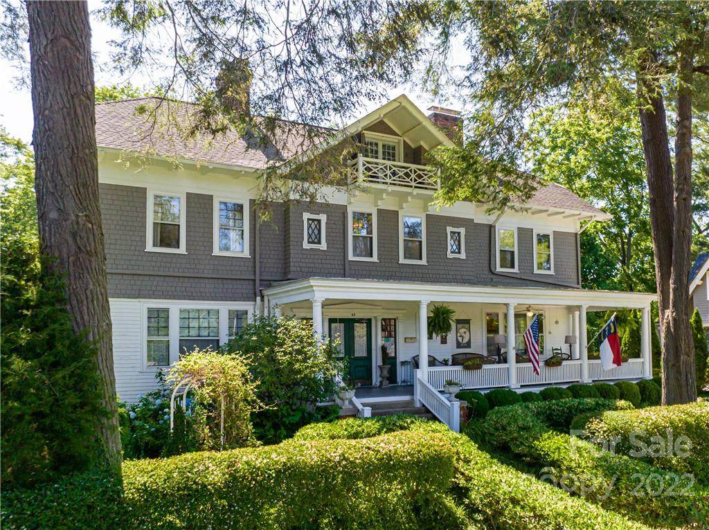 46 Cumberland Circle - Photo 1