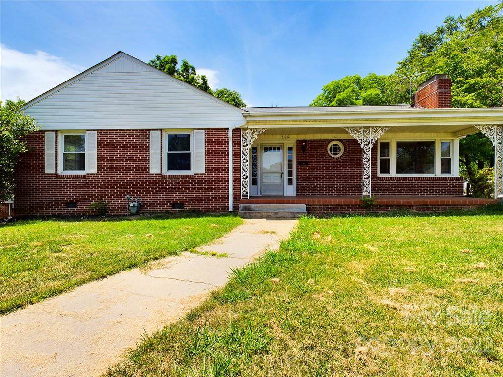506 7th Street - Photo 1