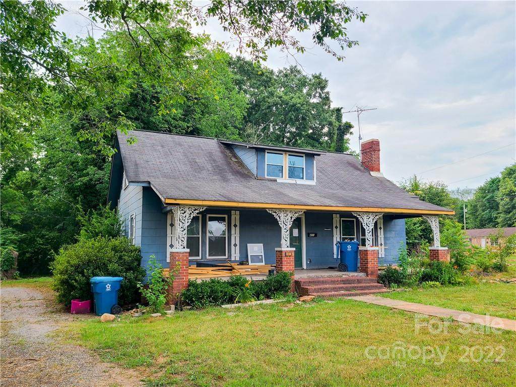 451 South Church Street - Photo 1