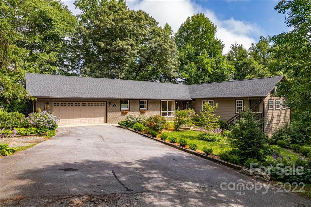 240 Grand Vista Court - Photo 1