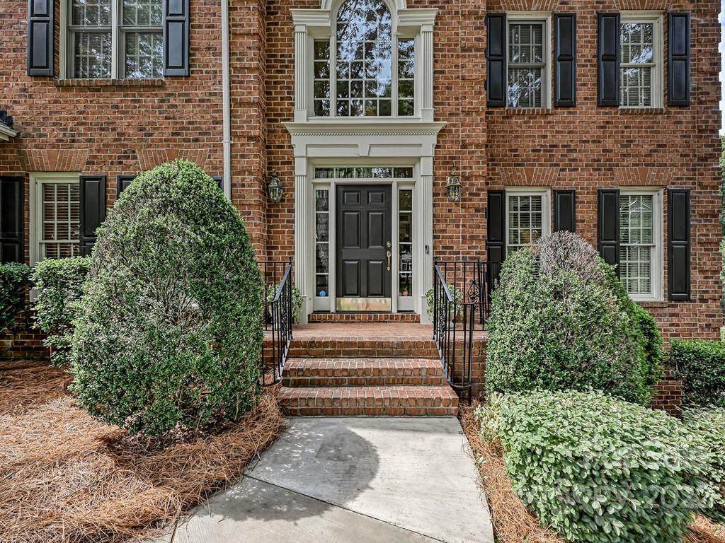 7200 Meadow Run Lane - Photo 1