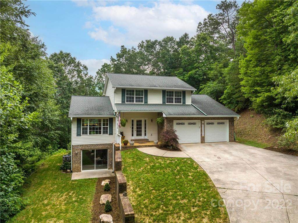 215 Dogwood Lane - Photo 1