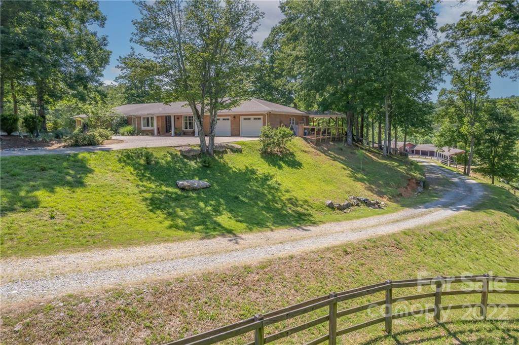 2345 Hunting Country Road - Photo 1