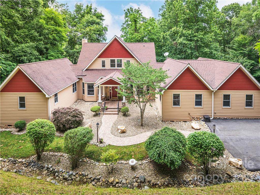 1070 Ingle Mountain Road - Photo 1