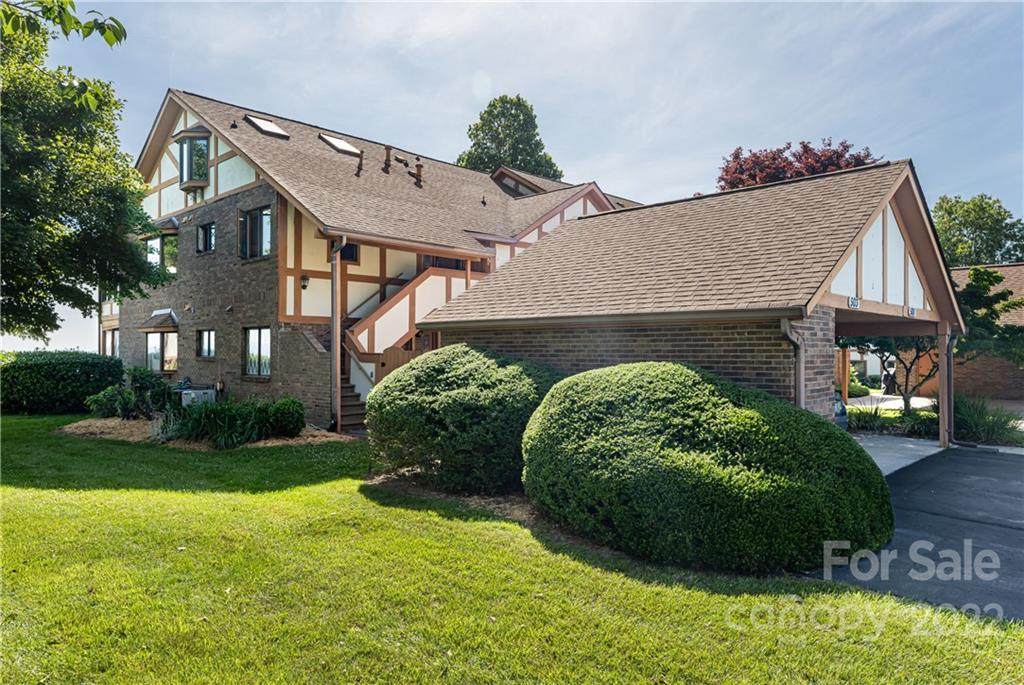 503 Fleetwood Plaza - Photo 1