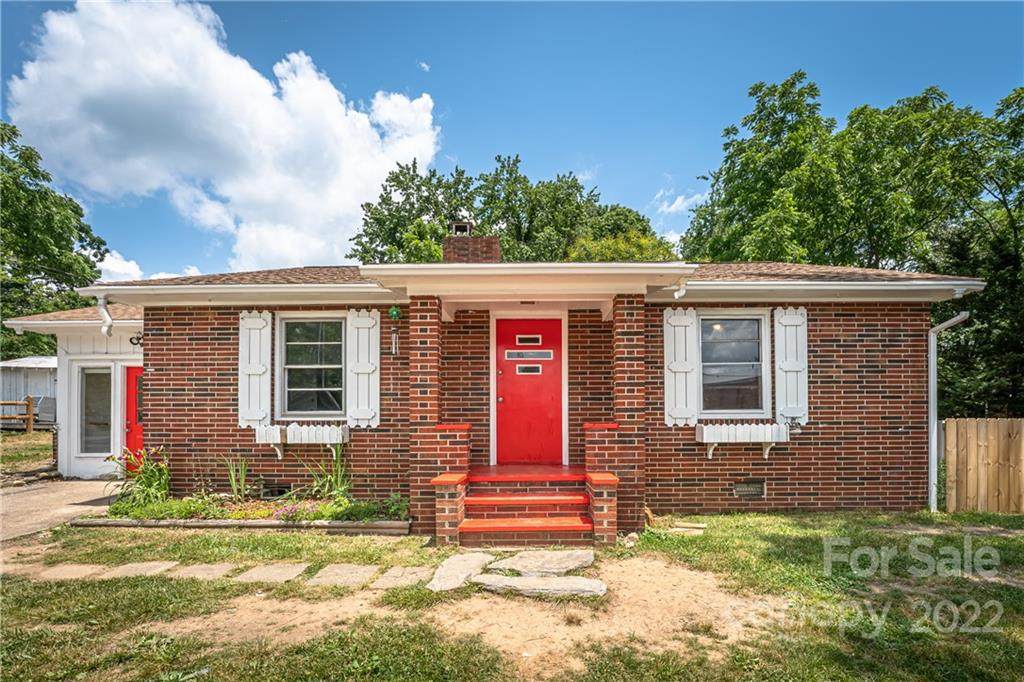 102 West Street - Photo 1