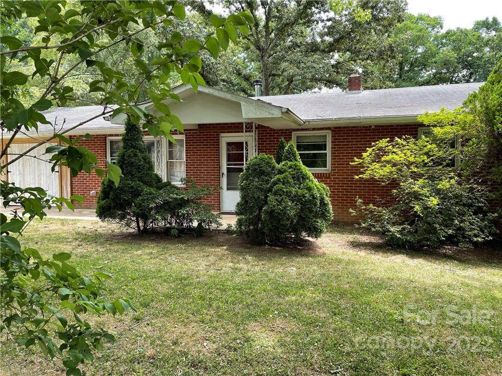 2221 Fynch Street - Photo 1