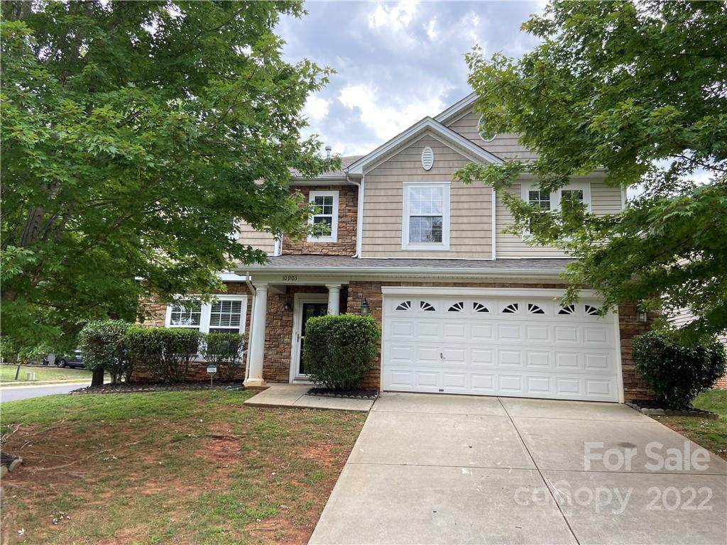 10903 Kinnairds Street - Photo 1