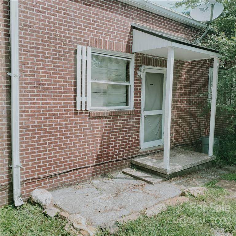 1100,1102,1104,1106, Old Hendersonville Highway - Photo 1